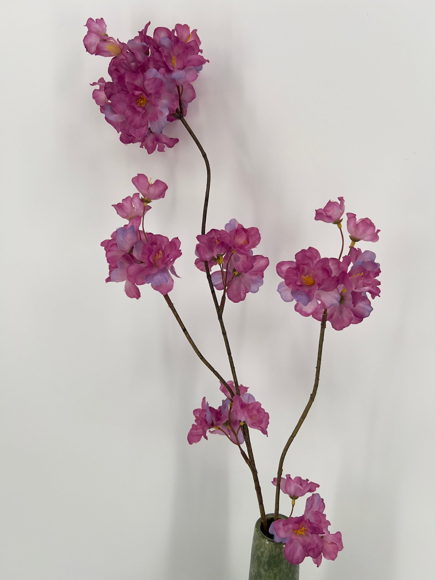 Prunus Malaga spray in lavendel, blauw en geel, 84cm