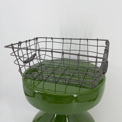 Grijze draadmand met handvatten, 30 x 21cm