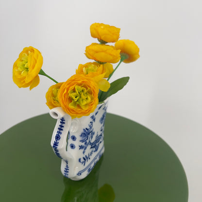 Exclusief vintage Zwiebelmuster porselein gietertje met ranonkeltjes, 18cm