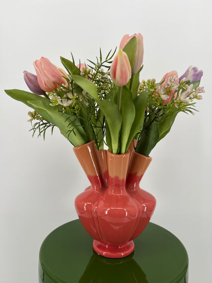 Betoverende PLUME vase Talia met kunsttulpen en brem, 40cm